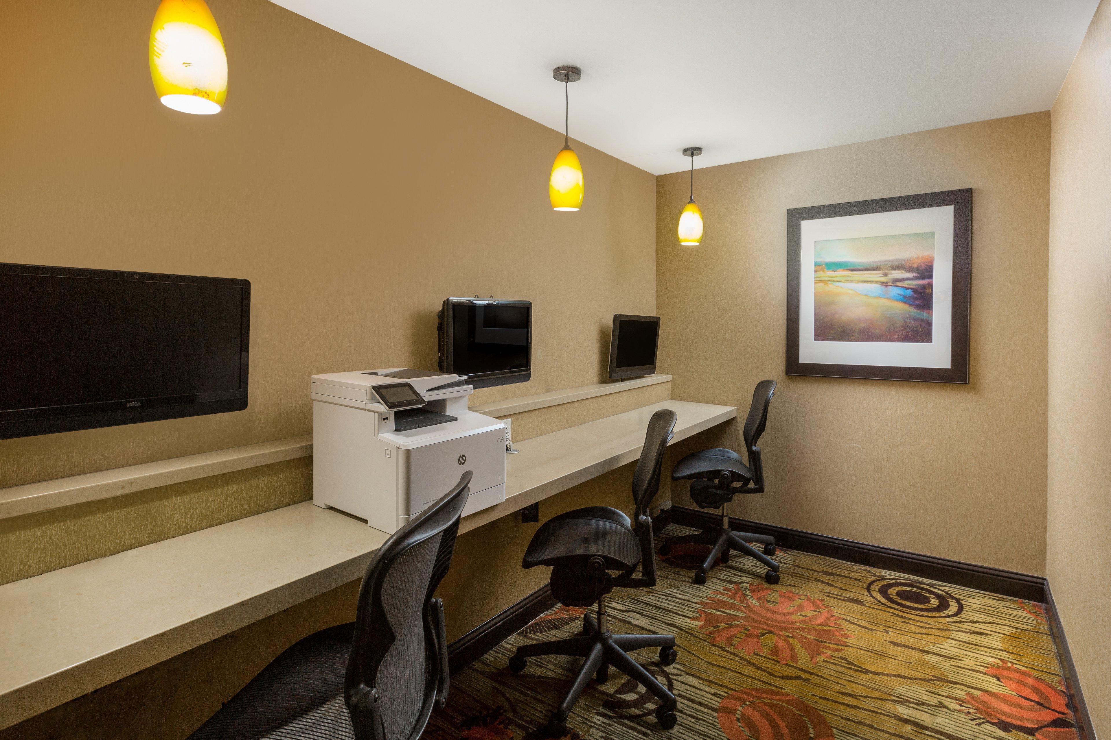 Holiday Inn Dublin - Pleasanton By Ihg Exterior photo